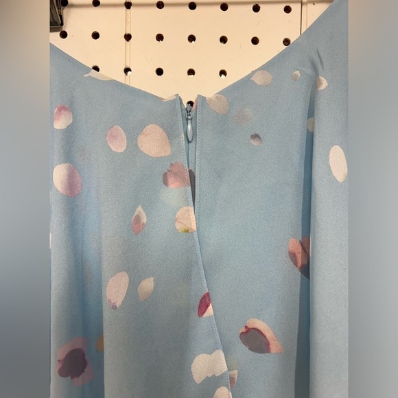 Theory Ruffled Dress in Floral Silk - Picture 7 of 8